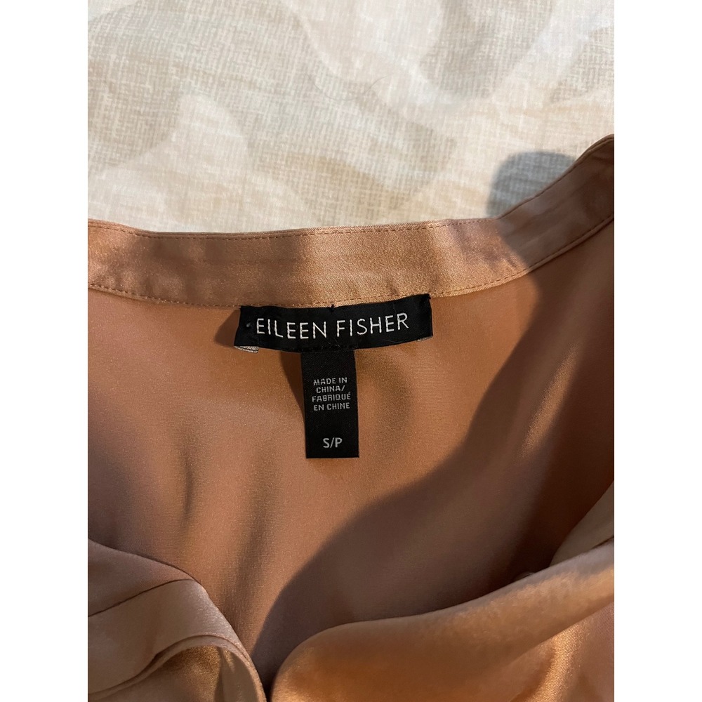 Eileen Fisher Silk Blend Hidden Button Front Blouse Champagne Tan S/P F18SM - Picture 3 of 11